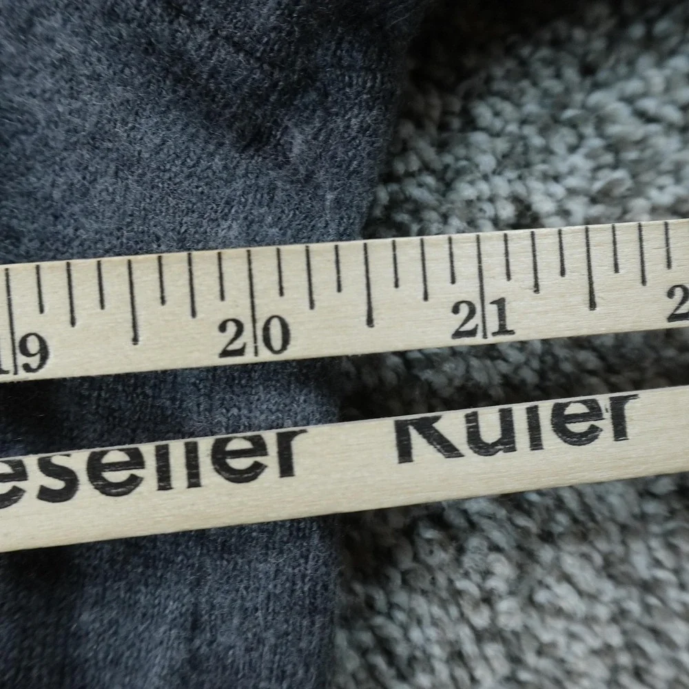 Gap Sweater Mens XL‎ Gray Merino Wool V Neck Pullover Knit Soft Cozy Lightweight